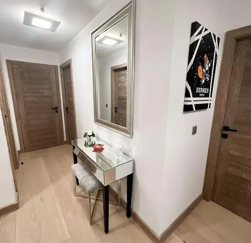 Les Chamois D'arbois, Mont D'arbois, *